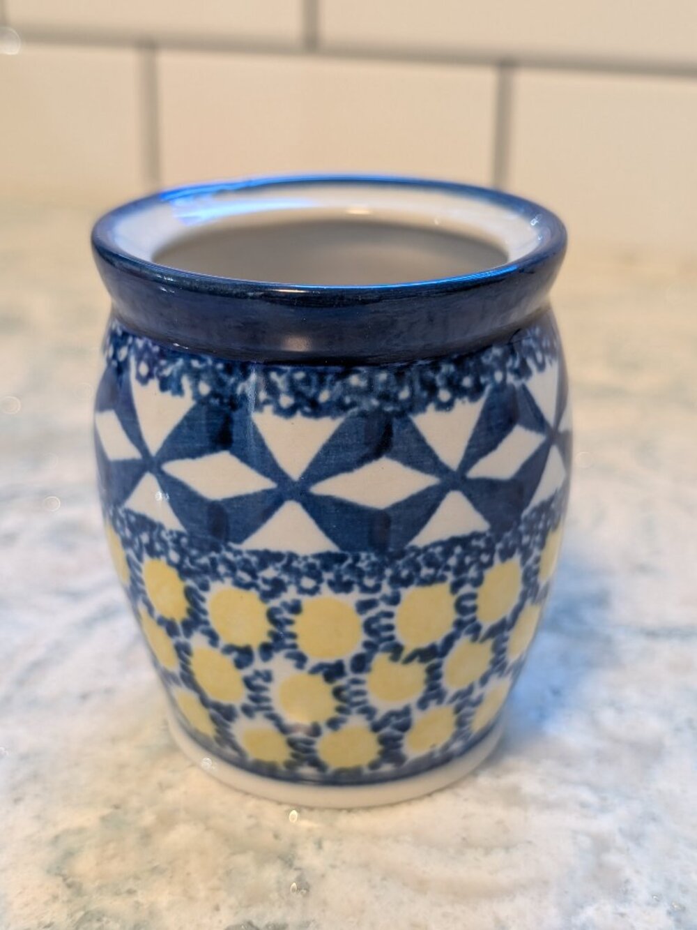 Ceramika Artystyczna hand painted blue yellow pottery. ‎ Handmade in Poland.